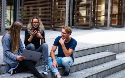 How to Meet New People When You’re Career-Focused