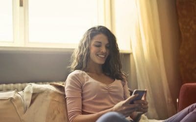 How to Flirt Over Text (With Examples)