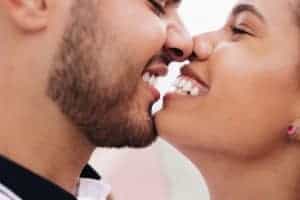 Strategies Dating Coaches Use